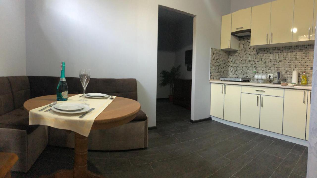 Reef Apartments 敖德萨 外观 照片