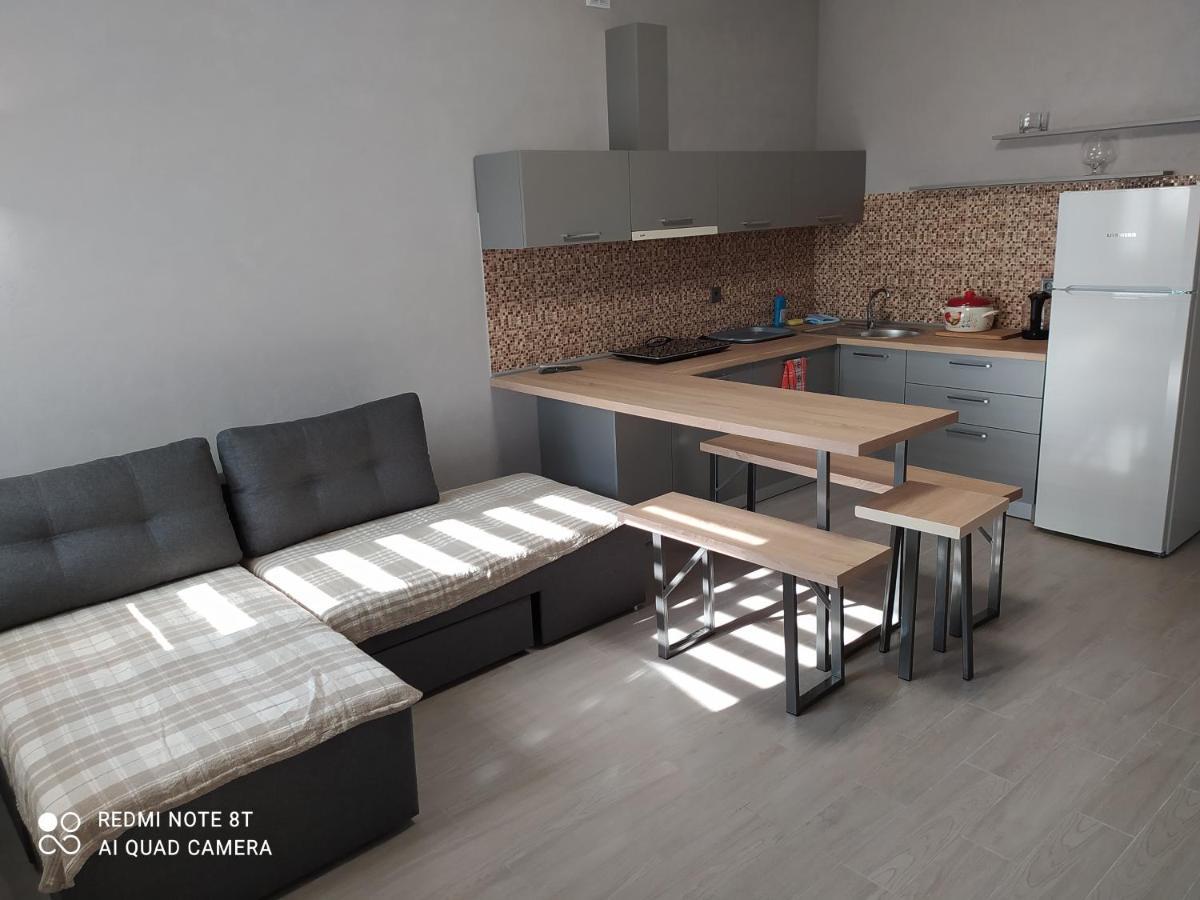 Reef Apartments 敖德萨 外观 照片
